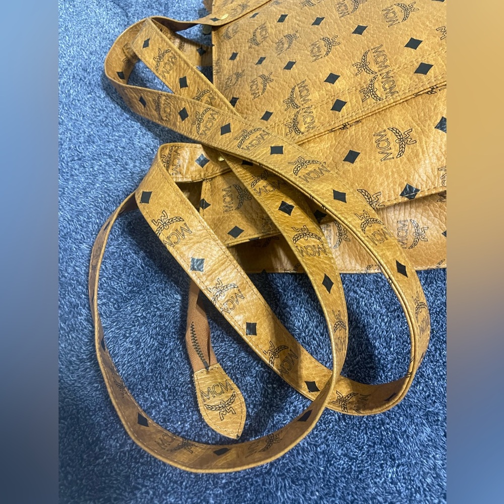 MCM Tan Leather Shoulder Bag - Picture 9 of 15